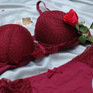luxe lace padded bra set