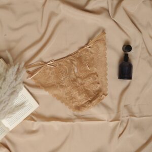 scarlet whisper bow tie thong