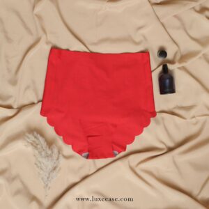 seamless high waist panty with scallop edge