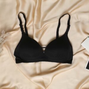 seamless everyday comfort bra – designed for effortless elegance & ultimate comfort