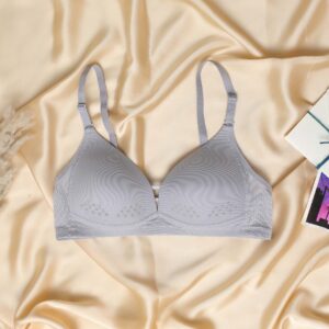 seamless everyday comfort bra – designed for effortless elegance & ultimate comfort